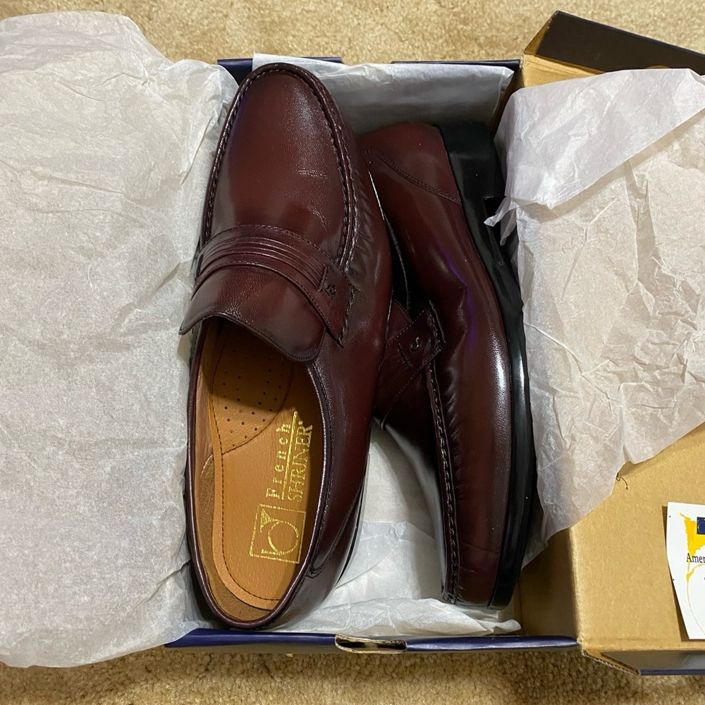French Shriner Men's Burgundy Loafers